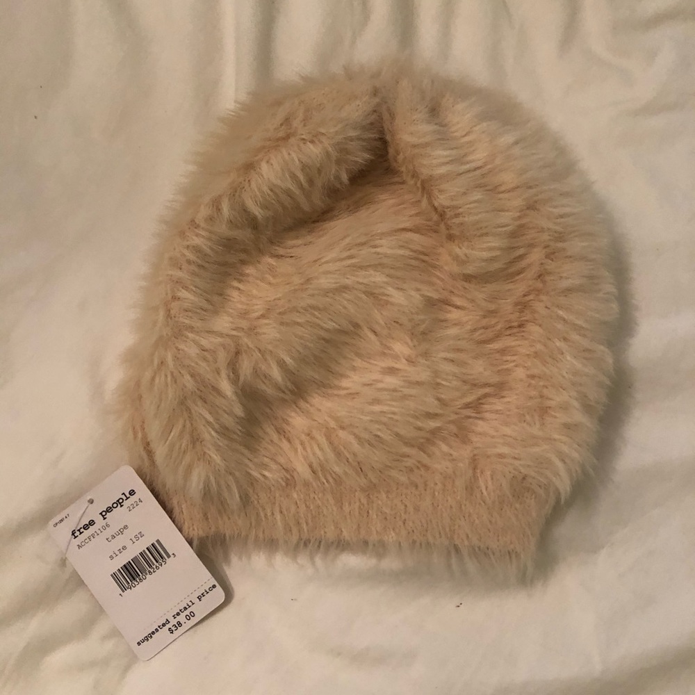 Free people light pink beanie